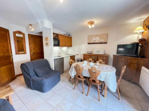 Appartement au pied des pistes avec balcon, parking et Wi-Fi - FR-1-505-143